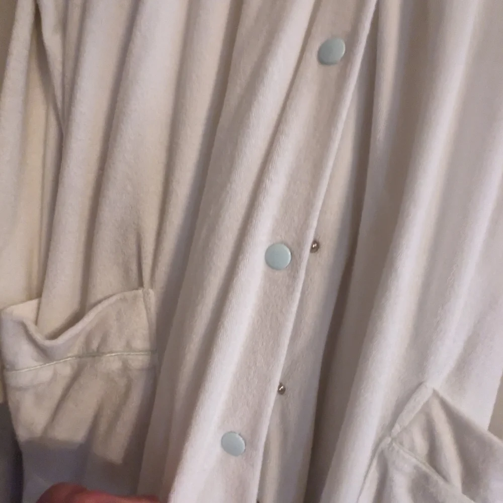 Ladies Terry Cloth Snap Up Robe - Picture 5 of 6